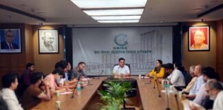 सोसाइटी में बने अवैध कियोस्क को शीघ्र हटाए बिल्डर, ग्रेनो प्राधिकरण के ओएसडी ने बिल्डर को दिए निर्देश Builder should remove the illegal kiosk