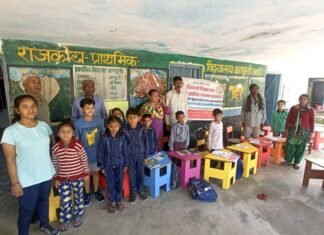 “शिक्षा से शिखर तक” स्वयंसेवी संस्था द्वारा प्राथमिक विद्यालय कंडुली को फर्नीचर भेंट किया गया Furniture was presented to primary school Kanduli