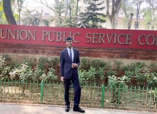 ग्रेटर नोएडा के कुश मिश्रा ने यूपीएससी में 182वीं रैंक की हासिल KUSH MISHRA GREATER NOIDA