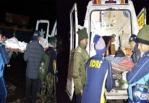 रुद्रप्रयाग : तुंगनाथ के ऊपर चंद्रशिला में 2 युवकों पर गिरी आकाशीय बिजली, SDRF ने किया रेस्क्यू Lightning fell on youths in Chandrashila above Tungnath