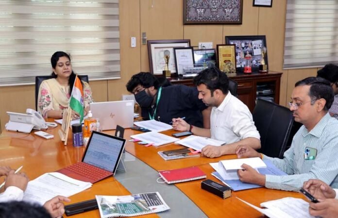 Penalty-will-be-imposed-on- Penalty will be imposed on firms that do not complete projects on time in Greater Noida