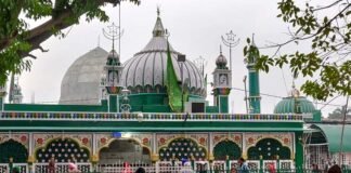 उत्तराखंड हाईकोर्ट ने हिंदू युवती को पिरान कलियर दरगाह में नमाज पढ़ने की अनुमति दी, पुलिस से कहा सुरक्षा दें, जानिए पूरा मामला High Court allows Hindu girl to offer Namaz at Piran Kaliyar Dargah