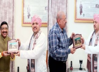 इंडस्ट्रीज़ एसोसिएशन ऑफ उत्तराखण्ड के अध्यक्ष पंकज गुप्ता व वरिष्ठ उद्योगपति अनिल गोयल ने श्री दरबार साहिब में टेका मत्था एसजीआरआर विश्वविद्यालय व इंडस्ट्रीज़ एसोसिएशन ऑफ उत्तराखण्ड (IAU) के बीच होगा एमओयू