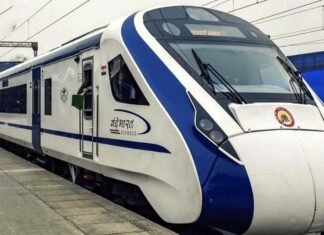 Vande Bharat Express: उत्तराखंड को मिलने जा रही पहली वंदे भारत एक्सप्रेस, जानिए कहाँ से कहाँ तक चलेगी, देश के 6 राज्यों को मिल सकता है वंदे भारत का तोहफा Vande Bharat Express