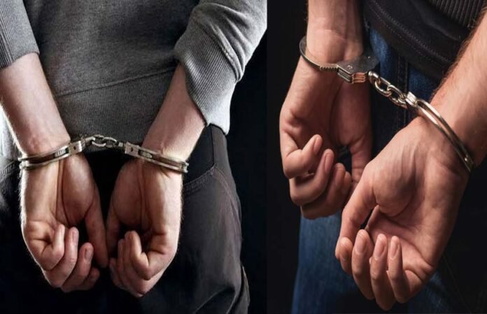 employees arrested for taking bribe