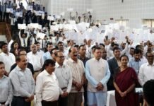 मुख्यमंत्री धामी ने प्राविधिक शिक्षा विभाग द्वारा आयोजित कार्यक्रम में 272 युवाओं को बांटे नियुक्ति पत्र Dhami distributed appointment letters to 272 youths