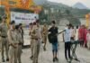 “नशा मुक्त भारत पखवाड़ा अभियान” के तहत पौड़ी पुलिस द्वारा नदी घाटों पर आमजन मानस को किया जा रहा जागरुक drug free India fortnight