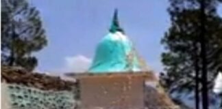 पौड़ी गढ़वाल: यहाँ मंदिर के अंदर मजार का वीडियो वायरल, स्थानीय लोगों में आक्रोश, DM ने दिए जांच के आदेश mazar inside temple in Pauri Khirsu