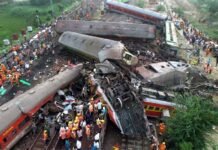 Odisha Train Accident: दिल दहला देने वाले रेल हादसे में अब तक 261 यात्रियों की मौत, 900 से ज्यादा घायल Odisha Train Accident
