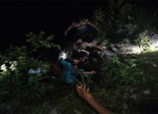 पौड़ी : 200 मीटर गहरी खाई में गिरा स्कूटी सवार Scooty rider fell into a ditch in Pabau area