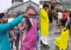केदारनाथ धाम में अब मांग भरने का वीडियो हुआ वायरल, इससे पहले ‘प्रपोज’ का वीडियो भी हुआ था वायरल kedaranath dham me ab maang bharane ka video hua viral