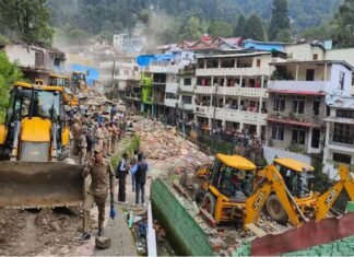 नैनीताल में शत्रु संपत्ति पर चला बुलडोजर, 134 अवैध मकानों पर ध्वस्तीकरण की कार्रवाई जारी, पीएसी की 5 कंपनियाँ तैनात, क्या है शत्रु संपत्ति? nainital demolition enemy property