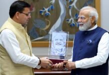 सीएम धामी ने प्रधानमंत्री मोदी को निवेशक सम्मेलन के लिए किया आमंत्रित