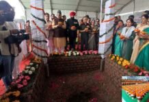 उत्तराखंड : सैन्य धाम में अमर जवान ज्योति का CDS अनिल चौहान ने किया शिलान्यास, 1734 शहीदों के आंगन की मिट्टी, 28 नदियों का पवित्र जल किया अर्पित sainyadham-dehradun