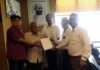 ग्रेटर नोएडा में सांस्कृतिक भवन बनाने की मांग को लेकर प्राधिकरण सीईओ से मिले उत्तराखंड सांस्कृतिक समिति के सदस्य