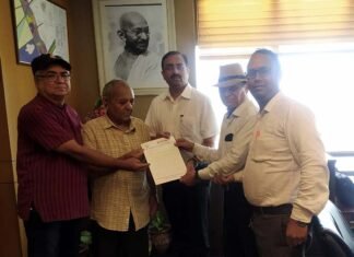 ग्रेटर नोएडा में सांस्कृतिक भवन बनाने की मांग को लेकर प्राधिकरण सीईओ से मिले उत्तराखंड सांस्कृतिक समिति के सदस्य