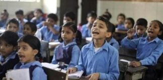 उत्तराखंड: हफ्ते में एक दिन बिना बस्ते के स्कूल जाएंगे बच्चे, जिले की विरासतों की दी जाएगी जानकारी school one day a week without bags