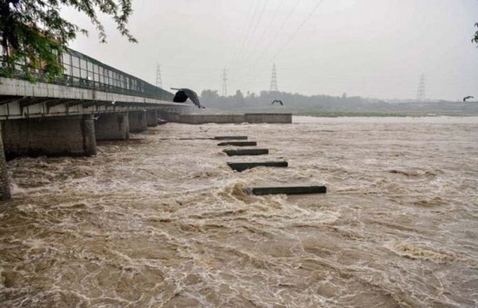 yamuna-river-water-level-in yamuna river water level in delhi