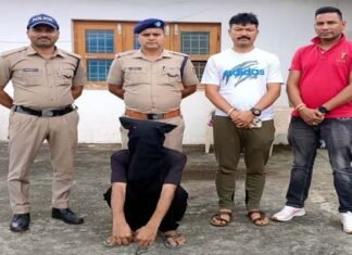 उत्तराखंड: नौकरी दिलाने के नाम पर 26 लोगों से डेढ़ करोड़ की ठगी करने वाला शातिर ठग दिल्ली से गिरफ्तार Accused of cheating 1.5 crore from 26 people
