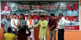 गढ़वाल सभा मेरठ ने धूमधाम से मनाया स्वतंत्रता दिवस, प्रतिभाओं का किया सम्मान
