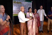 गहथ, मक्के, पटूड़ी, पत्योड, झंगोरे के रोसेटो, कोदे के रोल और लाल चावल के पायसम के साथ धाद ने मनाया पहाड़ के अन्न धन का पर्व घी संग्रांद ghee-sankranti