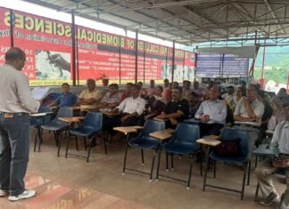 श्रीनगर क्षेत्र की जन समस्याओं को लेकर आम बैठक में हुई चर्चा Public problems of Srinagar area were discussed in the general meeting