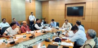 यूपी का पहला इंटरनेशनल ट्रेड फेयर ग्रेटर नोएडा के एक्सपो मार्ट में, तैयारियों के लिए ग्रेनो प्राधिकरण के सीईओ ने सभी संबंधित महकमों संग की बैठक UP's first International Trade Fair
