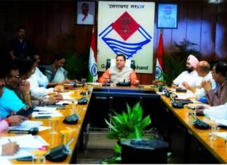 आपदा प्रभावित क्षेत्रों में गर्भवती महिलाओं को मिलेगी हेली सेवा, मुख्यमंत्री धामी ने दिये निर्देश heli service in disaster affected areas