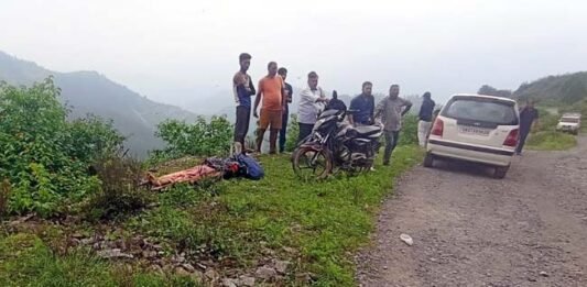 max accident on mundneshwar-satpuli road