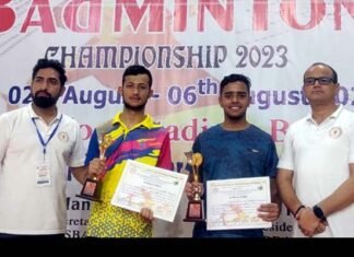 रेनबो स्कूल श्रीनगर के छात्र प्रेरित और शुभम ममगाईं का स्टेट रैंकिंग बैडमिंटन प्रतियोगिता में शानदार प्रदर्शन, ईस्ट जोन के लिए हुआ चयन uttarakhand state badminton=championship-prerit-and Shubham Mamgain