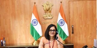 भारतीय रेलवे के इतिहास में पहली बार कोई महिला बनी रेलवे बोर्ड की सीईओ व चेयरपर्सन, जानिए जया वर्मा सिन्हा के बारे में Jaya Verma Sinha Becomes First Woman To Be Appointed Railway Board's CEO And Chairperson