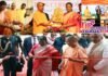 यूपी इंटरनेशनल ट्रेड शो 2023 का आगाज: देश-दुनिया से आए कारोबारियों को लुभा रहे हैं पारंपरिक कला से जुड़े उत्पाद UP International Trade Show 2023