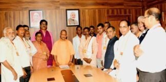 मुख्यमंत्री से मिला शोर भूमि से लाभान्वित कृषकों का प्रतिनिधि मंडल, भावविभोर हुए किसान