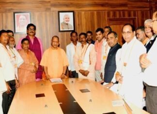 मुख्यमंत्री से मिला शोर भूमि से लाभान्वित कृषकों का प्रतिनिधि मंडल, भावविभोर हुए किसान