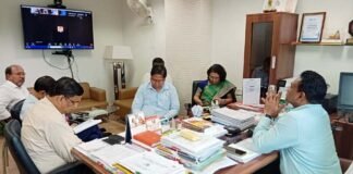 डेंगू की रोकथाम को देहरादून के बाद अब हरिद्वार, नैनीताल, और पौडी जनपद में चलेगा महाअभियान, स्वास्थ्य सचिव डॉ आर राजेश कुमार के निर्देश के बाद हरकत में जिला प्रशासन mega campaign will be launched to prevent dengue in Uttarakhand