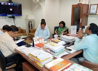 डेंगू की रोकथाम को देहरादून के बाद अब हरिद्वार, नैनीताल, और पौडी जनपद में चलेगा महाअभियान, स्वास्थ्य सचिव डॉ आर राजेश कुमार के निर्देश के बाद हरकत में जिला प्रशासन mega campaign will be launched to prevent dengue in Uttarakhand