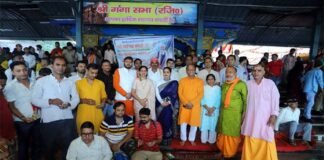 पीएम मोदी के जन्मदिन पर योगनगरी ऋषिकेश में त्रिवेणी घाट पर किया महायज्ञ, दीर्घायु होने की कामना
