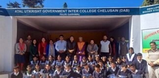 राष्ट्रीय एकता दिवस के अवसर पर प्रतिभाशाली खिलाड़ियों को बांटे ट्रैक सूट