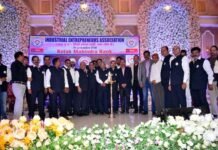 IEA ने तीसरे वार्षिकोत्सव एवं दिवाली मेले का किया आयोजन, विभिन्न उत्पादों की लगाई गई प्रदर्शनी, महिला उद्यमी को किया गया सम्मानित