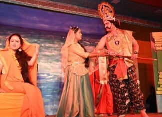 मेघदूत नाट्य संस्था की प्रस्तुति “भय बिनु होई न प्रीति” को दर्शकों ने मुक्तकंठ से सराहा Meghdoot Drama