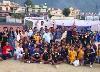 तीन दिवसीय मिनी गढ़देवा का समापन: यमकेश्वर ब्लॉक बना ओवर ऑल चैंपियन, पौड़ी रनरअप, देखें विजेताओं की सूची