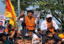 बीजीआर परिसर पौड़ी के छात्रसंघ अध्यक्ष बने ऋत्विक असवाल, इस बार नहीं चला NSUI का जादू Pauri student union president