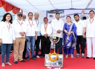 देवभूमि स्पोर्ट्स महाकौथिग फाउंडेशन के चौथे टी-20 नॉकआउट क्रिकेट टूर्नामेंट का आगाज, इस बार 4 महिला टीमों समेत 32 टीम ले रही हैं भाग, उद्घाटन मैच में अभिषेक बर्थवाल बने मैन ऑफ द मैच T-20 Knockout cricket tournament