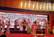 श्रीबालाजी रामलीला में राम बनवास और दशरथ मरण का किया मंचन