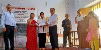 खिर्सू ब्लॉक का विज्ञान महोत्सव-2023 सम्पन्न: विज्ञान ड्रामा में जीजीआईसी श्रीनगर की टीम बनी विजेता