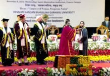 गढ़वाल विश्वविद्यालय के 11वें दीक्षांत समारोह में श्रीनगर पहुंचीं राष्ट्रपति द्रौपदी मुर्मू, मेधावी छात्र-छात्राओं को गोल्ड मेडल देकर किया सम्मानित Garhwal University convocation