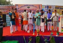 उत्तरांचल सांस्कृतिक भ्रातृ समिति द्वारा लोनी में भव्य उत्तराखंडी सांस्कृतिक कार्यक्रम Grand Uttarakhand cultural program in Loni