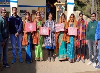 राजकीय इंटर कॉलेज ज्वारनेडी में धूमधाम से मनाया गया लोक संस्कृति दिवस Government Inter College Jwarnedi