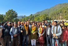 महेंद्र राणा के बीजेपी में शामिल होने के बाद कल्जीखाल में भाजपा कार्यकर्ताओं ने निकाली रैली