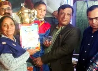 राज्य स्तरीय मैथ्स विजार्ड एवं स्पेशल जीनियस प्रतियोगिता में रा. प्रा. विद्यालय सांकरौं के गौतम को मिला पहला स्थान gautam wins Maths Wizard and Special Genius competition